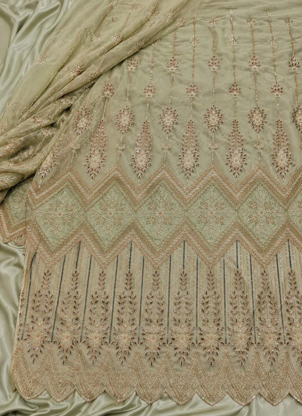 Sage Hanging vine lace with sequins | Pre-order