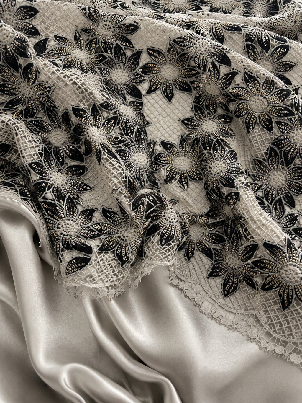 Black and white flower unstitched material | Pre-order
