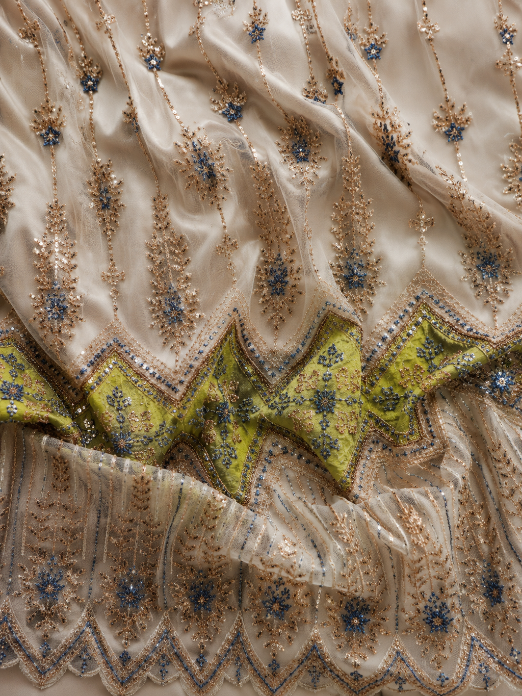 Olive Hanging vine lace with sequins | Pre-order