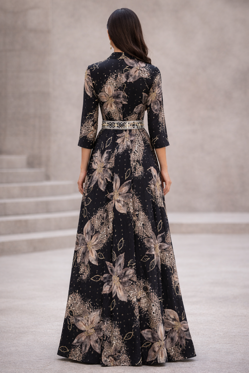 Preity in solapur - black floral kurta