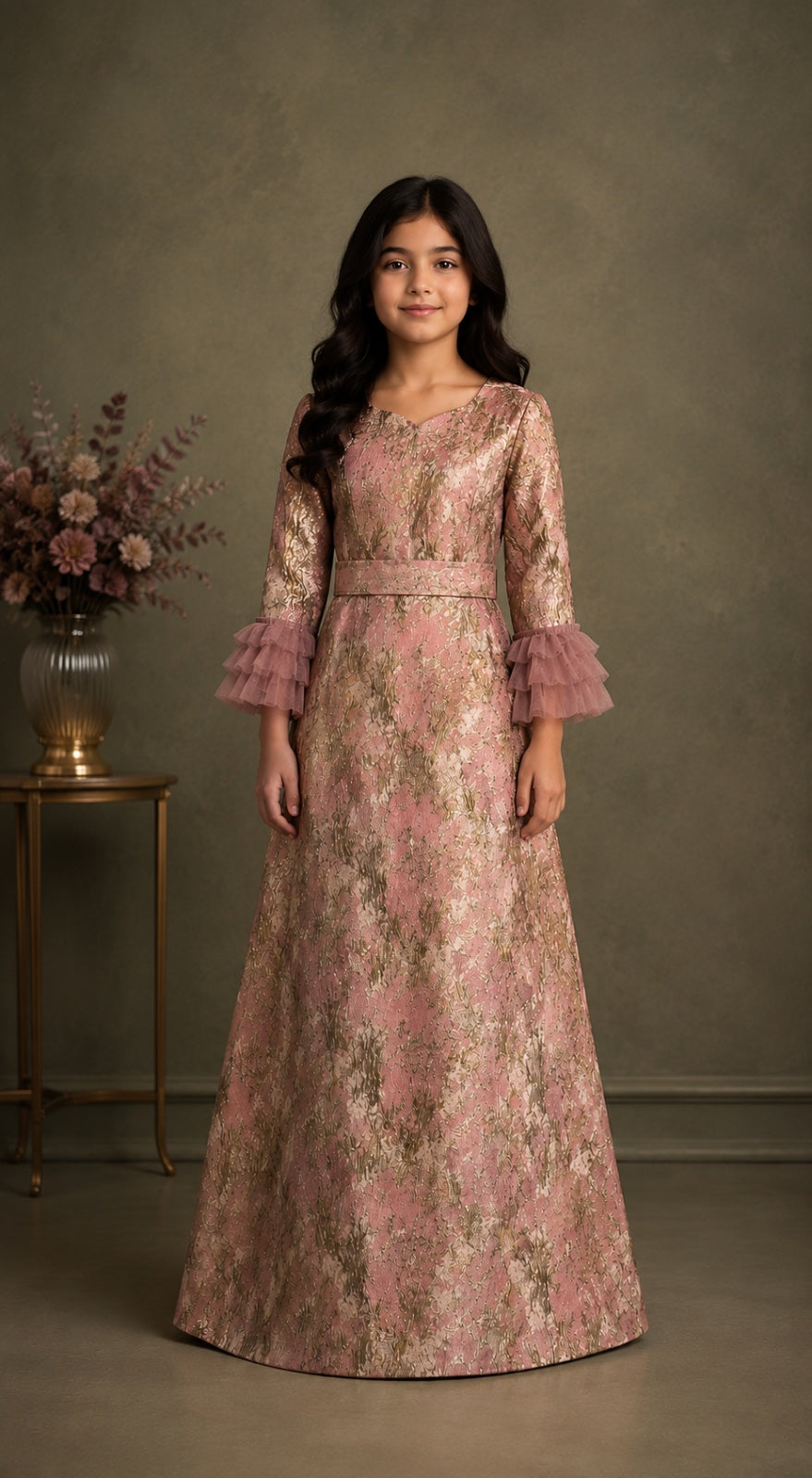 Kids Pink jacquard dress with straight sleeves and frills